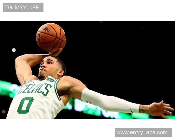 塔图姆心目中的历史最佳五人组解析乔丹詹姆斯科比贾巴尔魔术师的传奇魅力