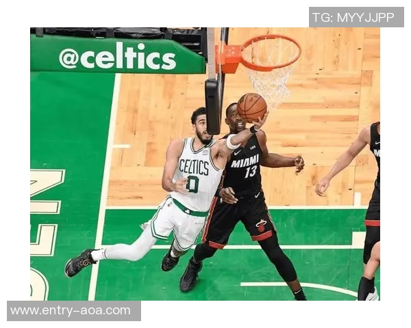 姆伯莫社交媒体分享庆祝照表达平局失望但仍为扳平比分感到欣慰