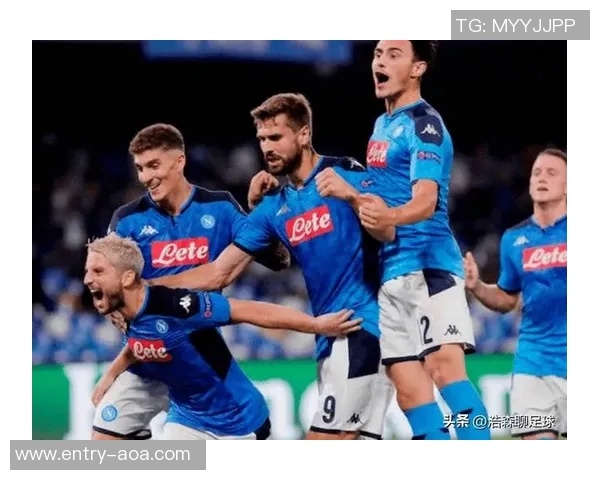 韦斯利全队合练状态回暖有望出战本周末罗马对国米的意甲大战 韦斯利全队合练状态回暖有望出战本周末罗马对国米的意甲大战