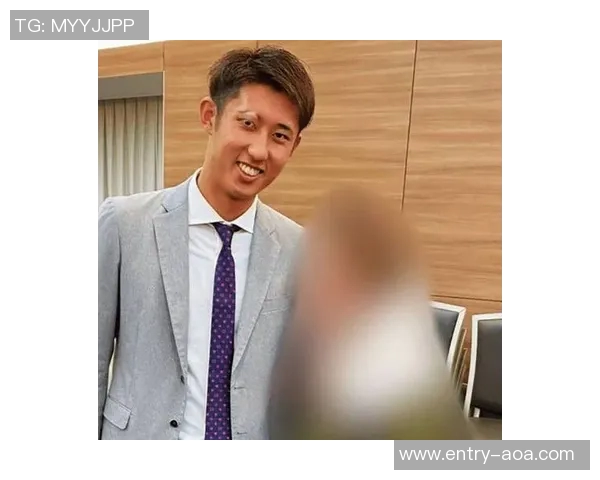 戴维斯与伊藤洋辉预计12月复出穆西亚拉恢复时间仍需4至8周